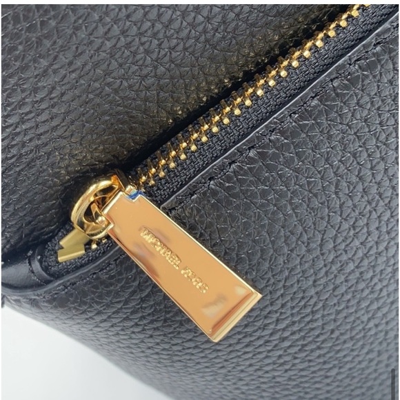 Michael Kors NWOT black leather backpack - Picture 4 of 5